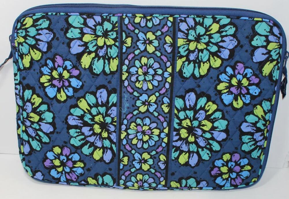 Vera Bradley Indigo Pop Quilted Medium iPad Ereader Tech Organizer Case Zip